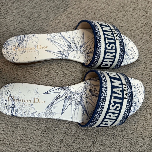 Christian Dior Dway Slide Blue and White - Picture 6 of 8